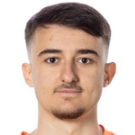 Армин Кулум