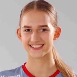 Юлия Невядомска