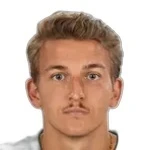 Денис Криутченков