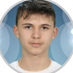 Арон Хорват