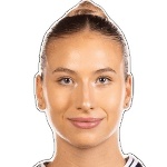 Люсия Шкварекова