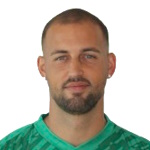 Петер Хорват
