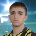 Николаос Карилакис