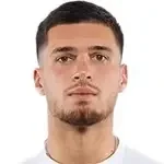 Ксавьер Симонс